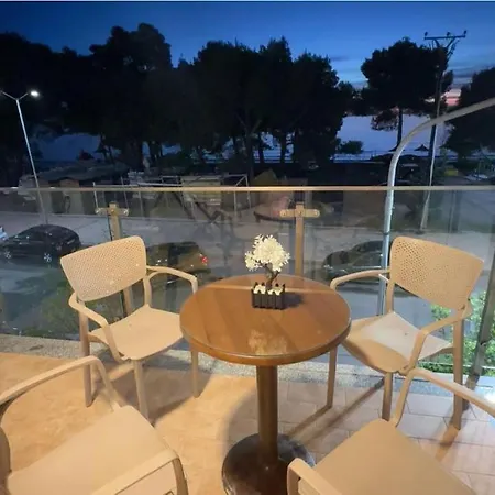 King Princ Shëngjin